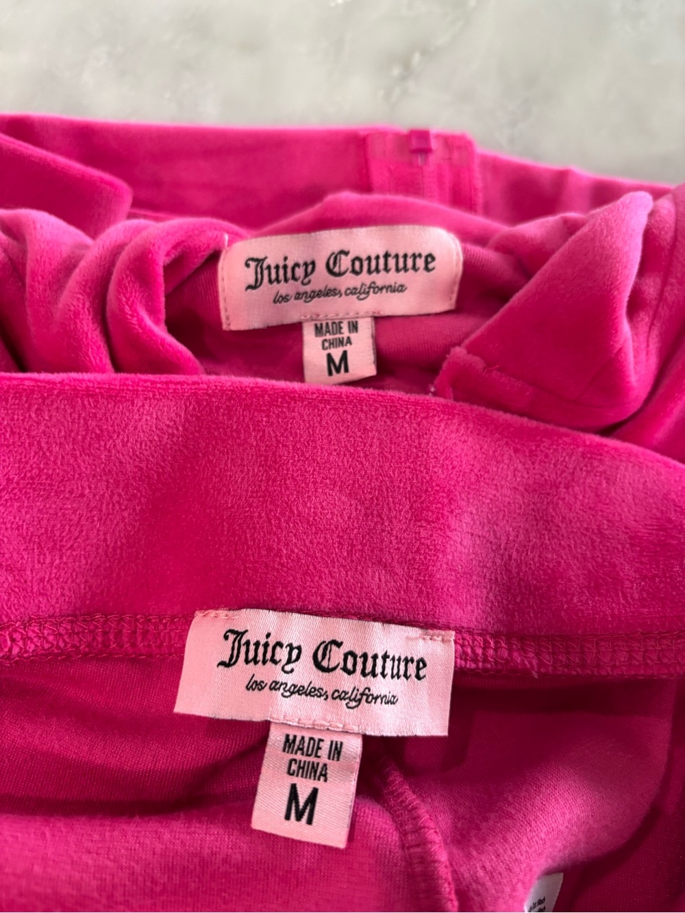 ⛱️Juicy Couture Y2K Neon Pink Velour Zip Hoodie & Pants Set - Picture 12 of 13
